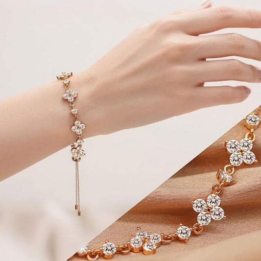 Miossanite Clover Bracelet