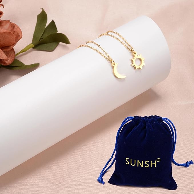 SUNSH 2-Piece Sun & Moon Necklace Set